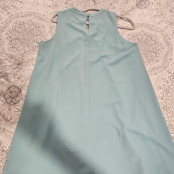 2 Medium Spring/Summer Knee Length Dresses - Picture 14 of 14